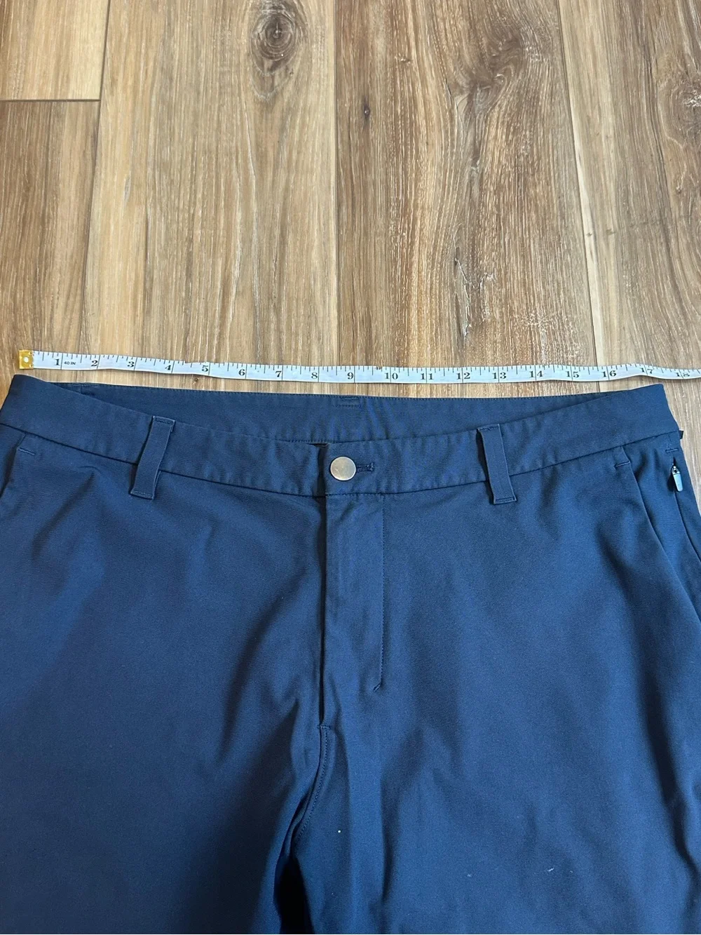 Lululemon Men’s Commission Classic-Fit Short 9